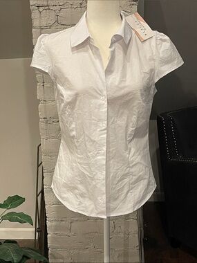 BLENCA YOUNG CONTEMPORARY  Short-Sleeve White Button-Down Shirt